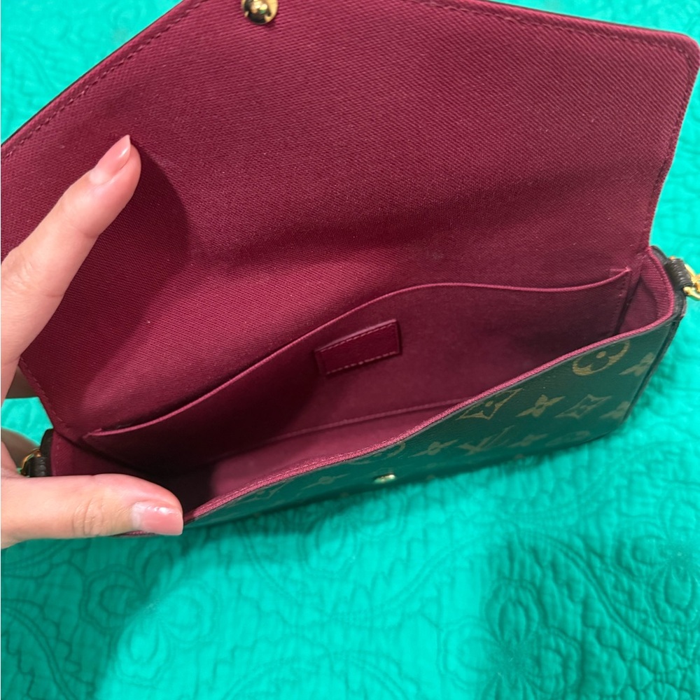 Louis Vuitton Monogram Felicie Pochette - Picture 3 of 10